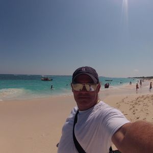 Meet your Posher, Julio